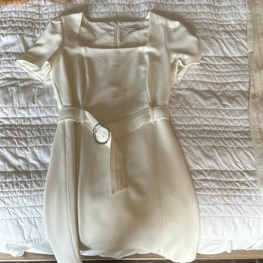 Club Monaco Cream Sheath Dress with Puff Sleeves for Bride